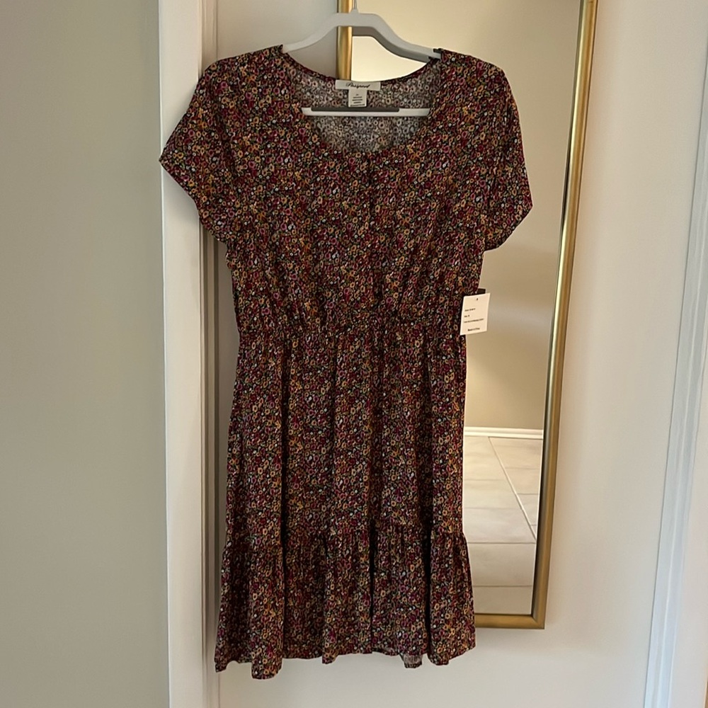Beautiful floral dress with cloth covered buttons